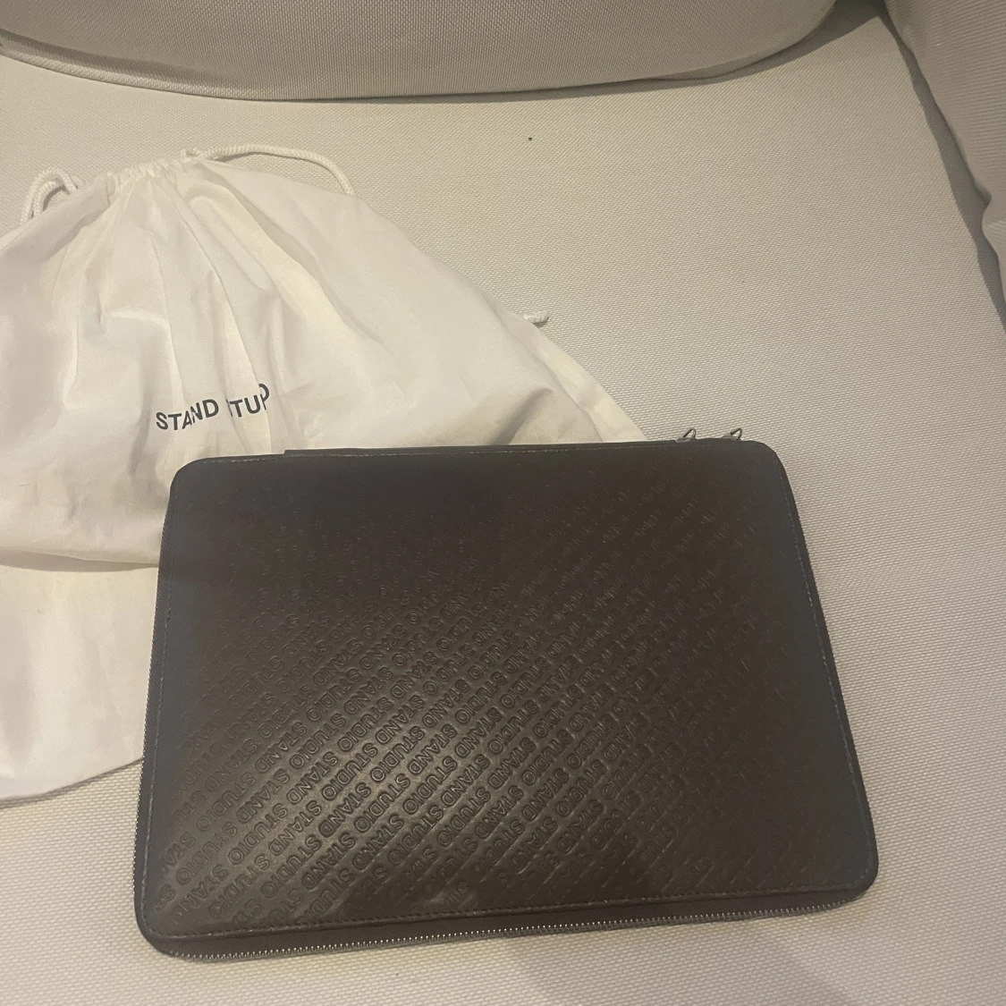 Stand Studio Datorfodral i nyskick