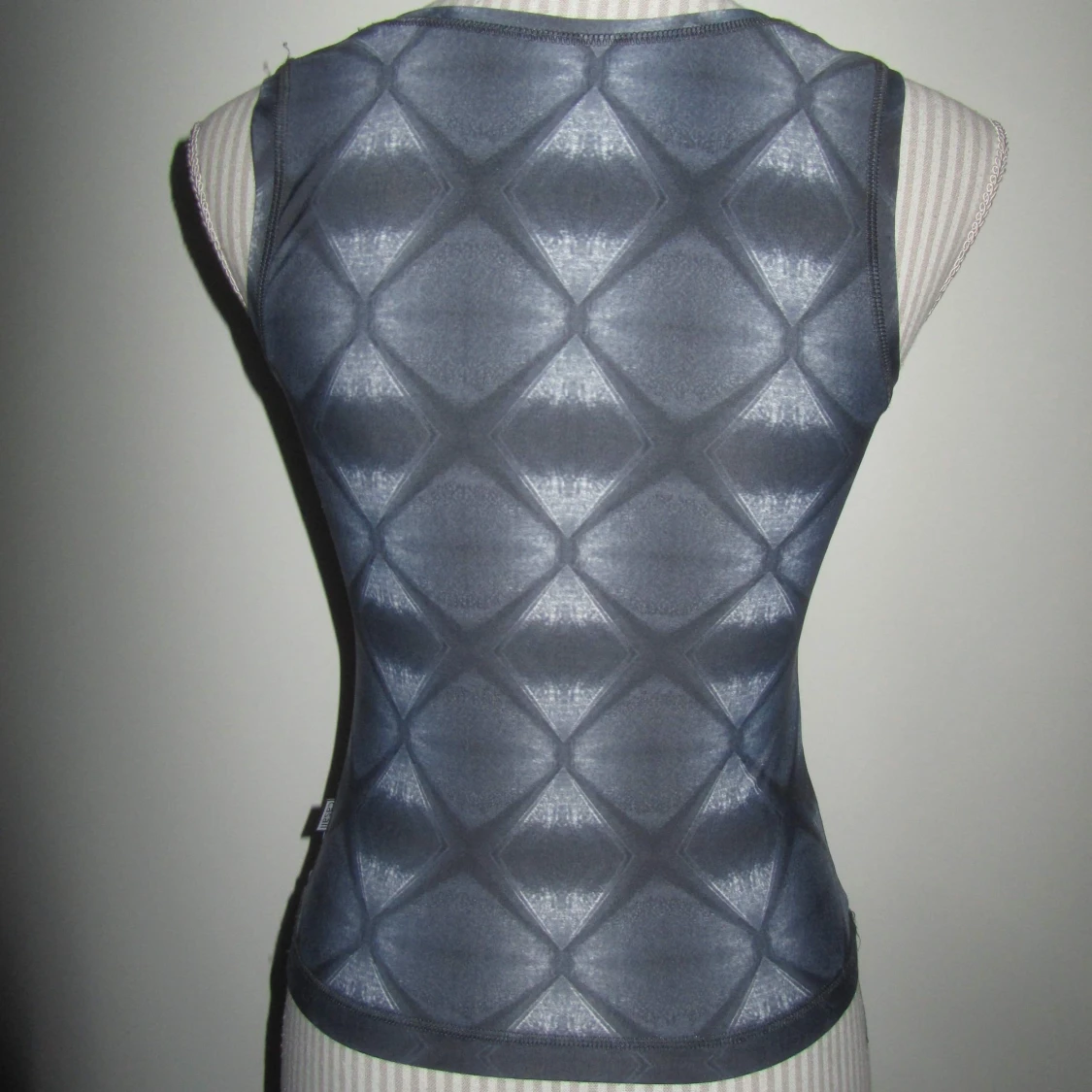 Casall träningstopp / fint skick Stl 36 /S  - 91