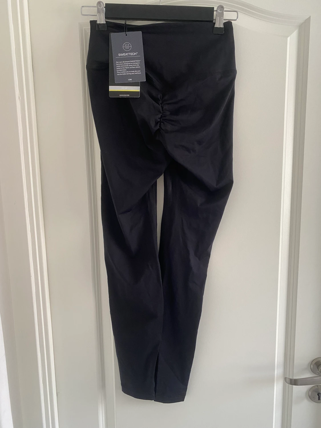 ICIW träningsbyxor storlek S oanvända - 91