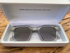 Chimi 04 grey -  Säljer nu mina Chimi 04 då jag inte använder längre. Dem är i bra skick (8/10)