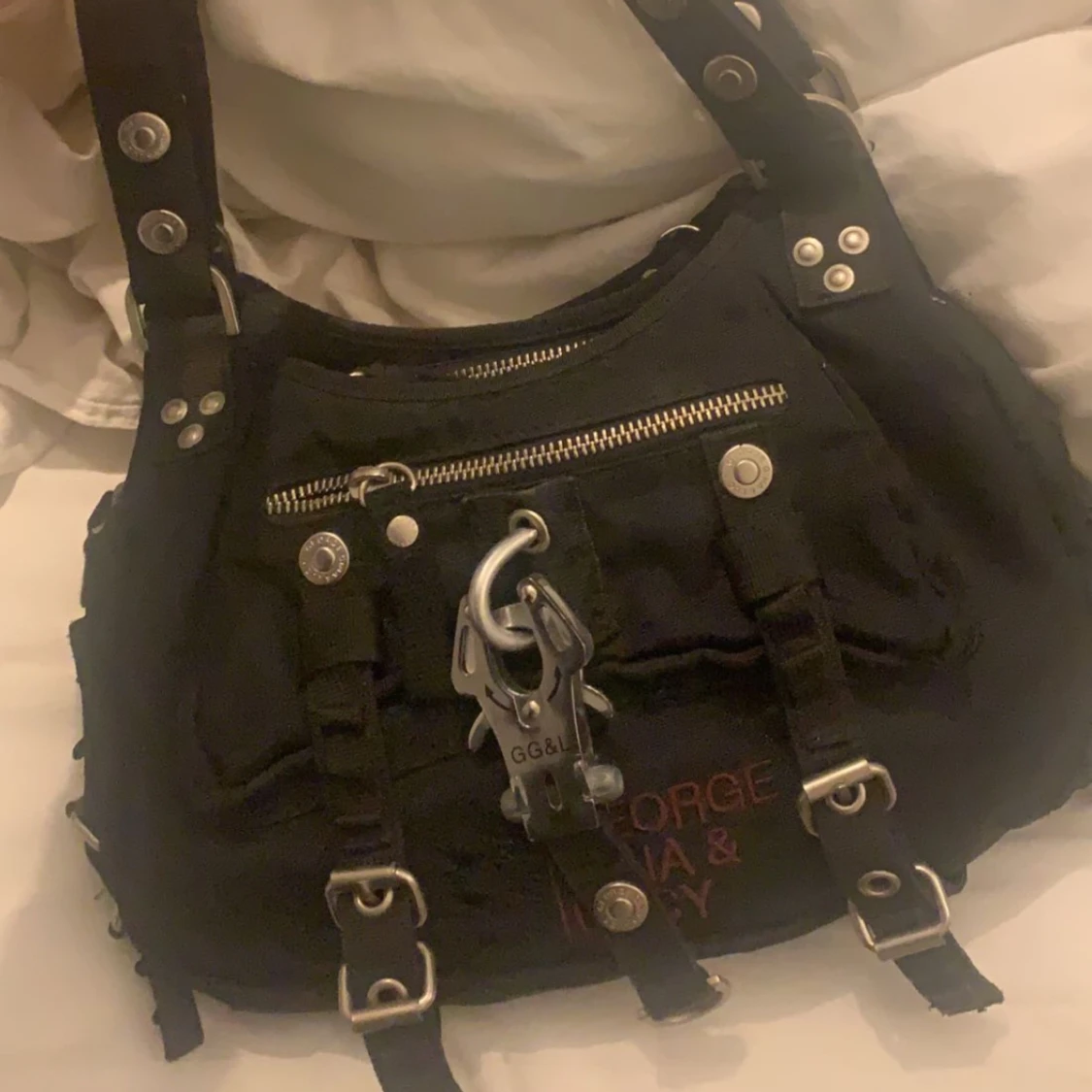 george gina lucy väska  - 90