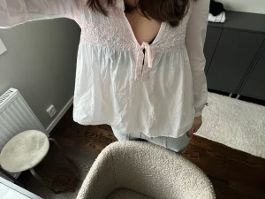 Odd Molly blus  - Säljer en super fin oddmolly tröja i storlek xs. Säljer pågrund av att den alldrig kommer till andvändning 🥰