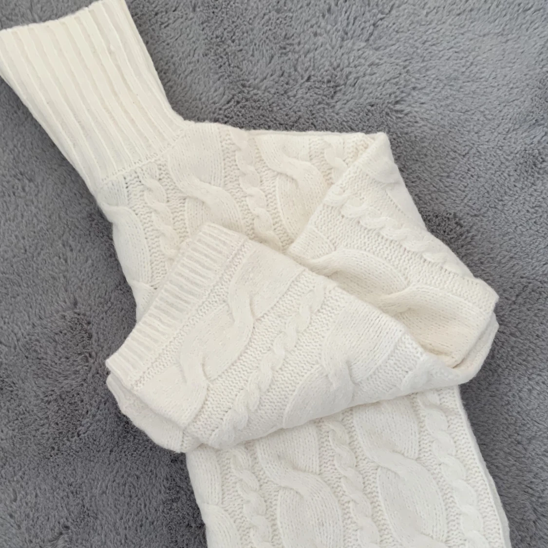 Stickad tröja från bikbok  - 91