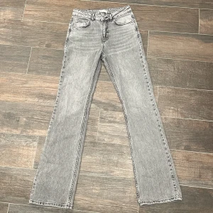 Jeans Gina Tricot - Nyskick