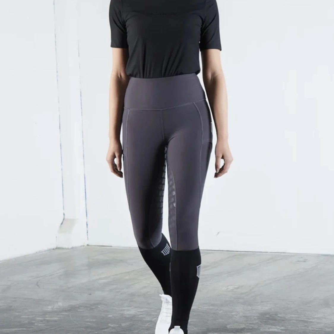 Maya delorez ridbyxor