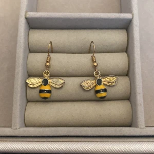 Örhängen  - Här är mitt nya par hoppas ni gillar det om ni vill köpa sms i privat chat 