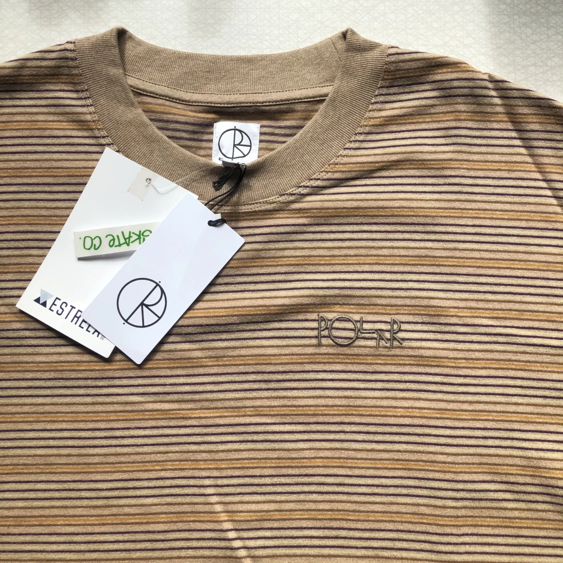 Polar Tshirt - M  - 90