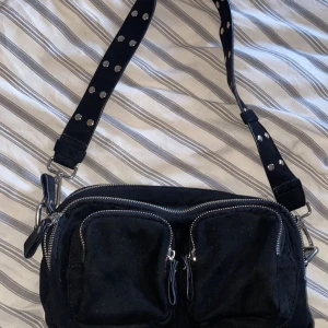 Väska  - Väska från ginatricot