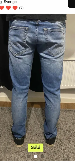 Replay jeans grover - Säljer för att har växt ut dem till ett bra pris skriv för bilder m.m