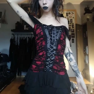 Unik klänning - Lägger upp denna igen, se längre ner i flödet för mer info