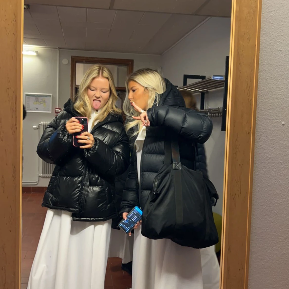 Glansig dunjackan  - 90