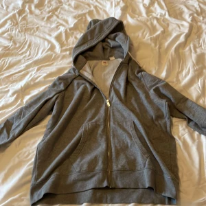 Levis  - Levis zip Hoodie riktigt fet men har bytt stil storlek XL skick 10/10