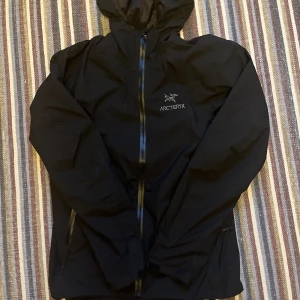 Arcteryx Beta LT - Säljer nu min arcteryx beta lt jacka. Använt en säsong och kvitto finns kvar. Hör av dig vid funderingar!