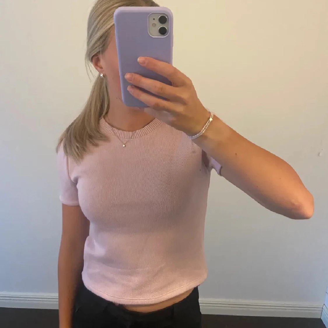 Rosa stickad t shirt 