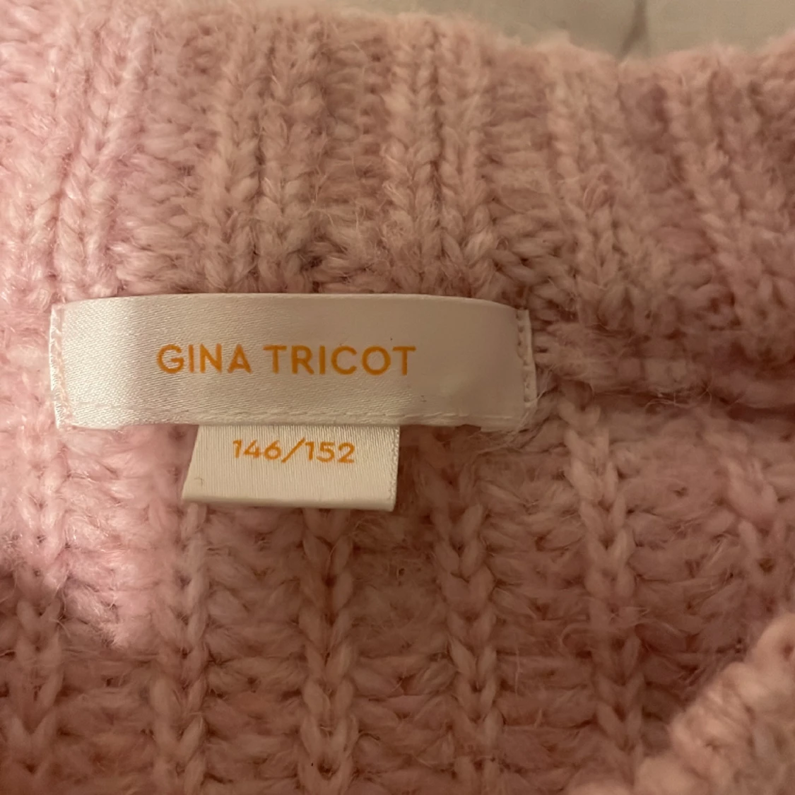 Rosa ginatricot tröja storlek 146/152 - 90