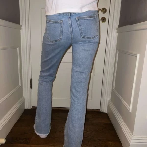 Bootcutjeans - Bootcutjeans från Gina trugors Young collection. Använda men i ett bra skick.🧚🏻‍♀️🍄🌷