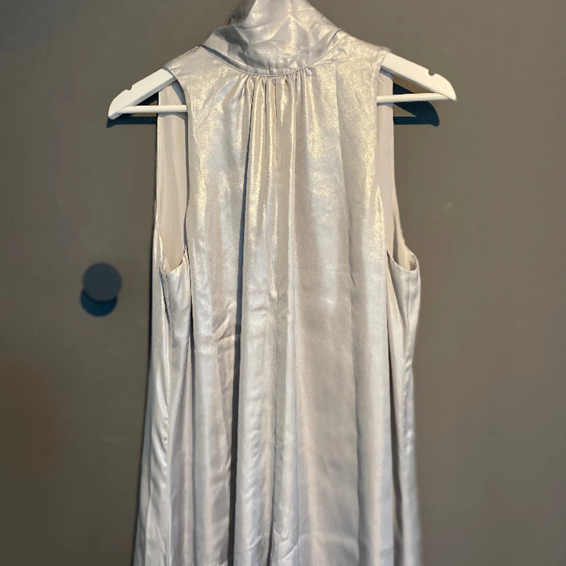 Halterneck Klänning Silver