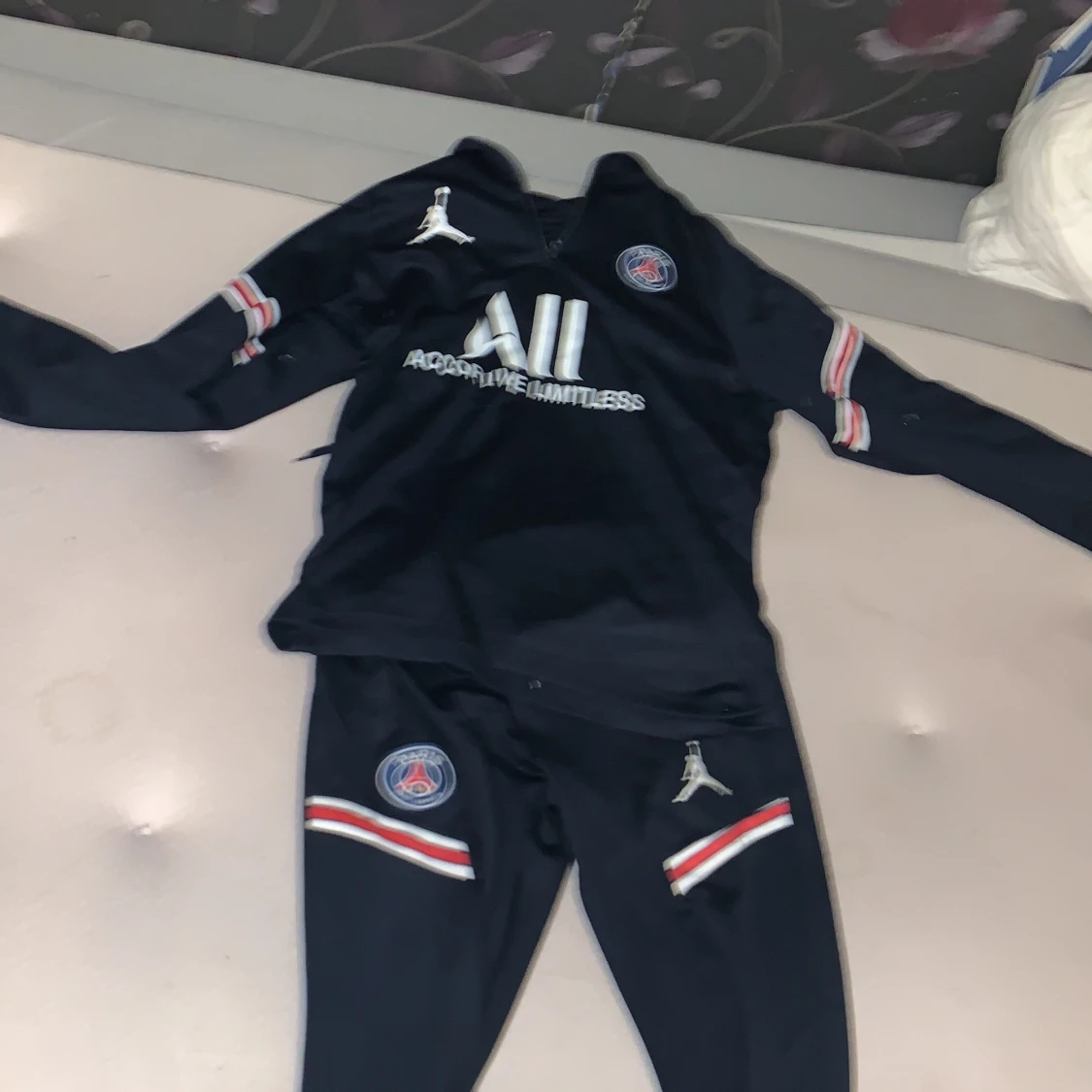 Psg dress 850kr M - 90