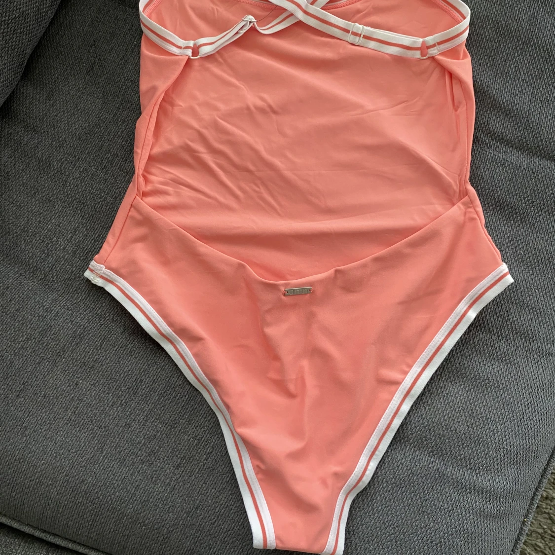 Ny baddräkt Aim’n  - 90