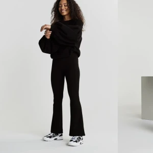 Gina thigts  - Säljer dessa thigts från gina. I bra skick. Nypris 249. Säljer för 100. Storlek xs 