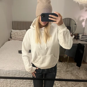 Hoodie - Hoodie i fint skick!🧡🧡