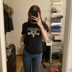 Trasher T-shirt  - Trasher tshirt, äkta.