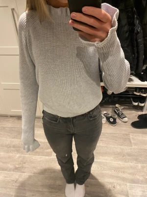 Jeans - Mid Rise jeans från Gina 