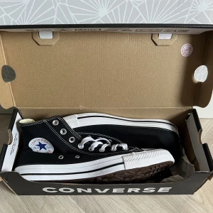 Converse - Helt nya och oanvända Converse⭐️ skriv för fler bilder eller vid frågor