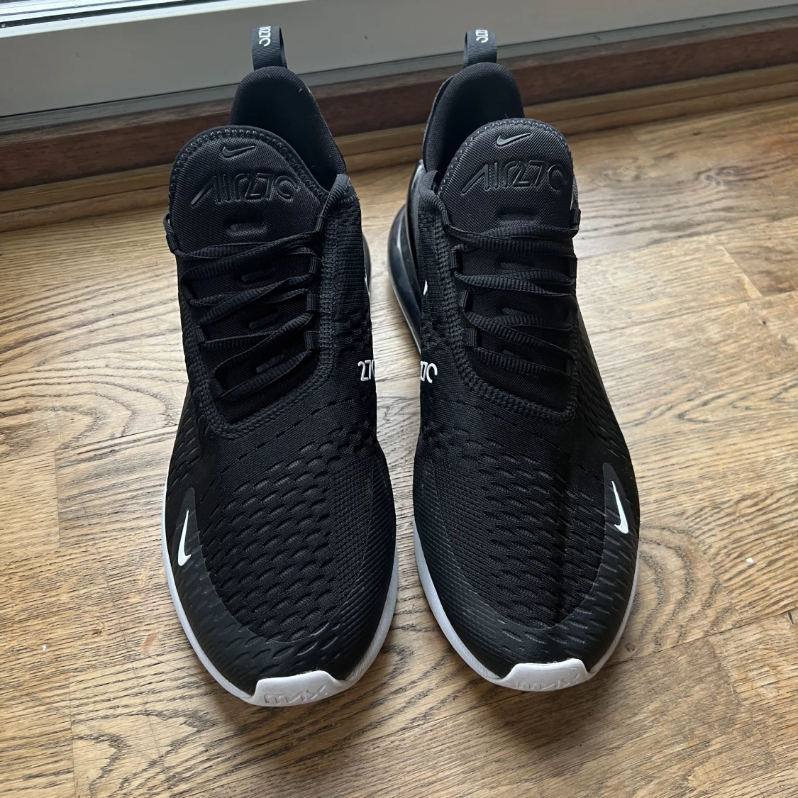Nike 270 - 90