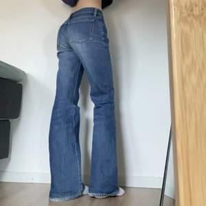 Midwaist jeans från diesel, skriv privat för mått 😍