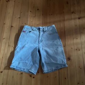 Big boy jorts - Nästan inga flaws använda ganska mycket fast i väldigt bra skick