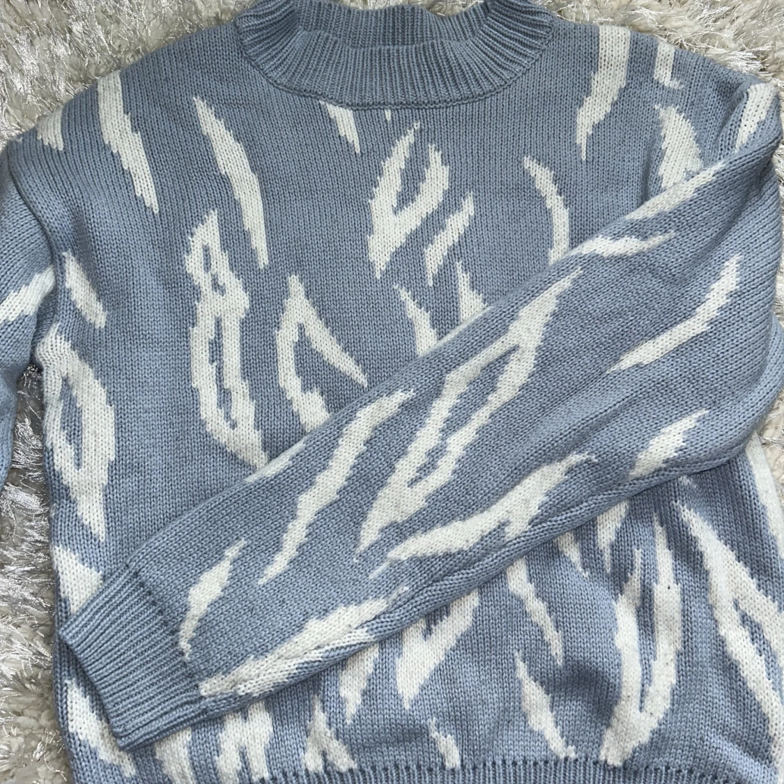 Stickad tröja