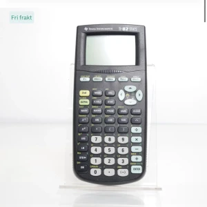 Grafräknare - Graf/miniräknare till matten i gymnasiet och universitetet. Den är i nyskick och funkar. Kostar 600 på nätet men jag säljer för 300. Priset kan diskuteras!!