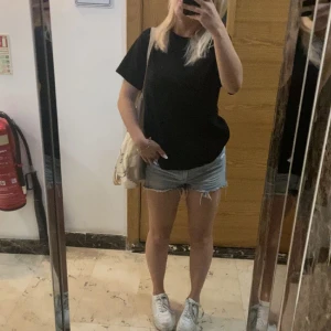 Shorts från Zara - Strl 36 men är mer som en 38 