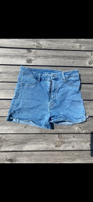 Shorts  - Nya shorts 