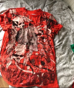 As cool t-shirt - skriv om intresserad ❤️