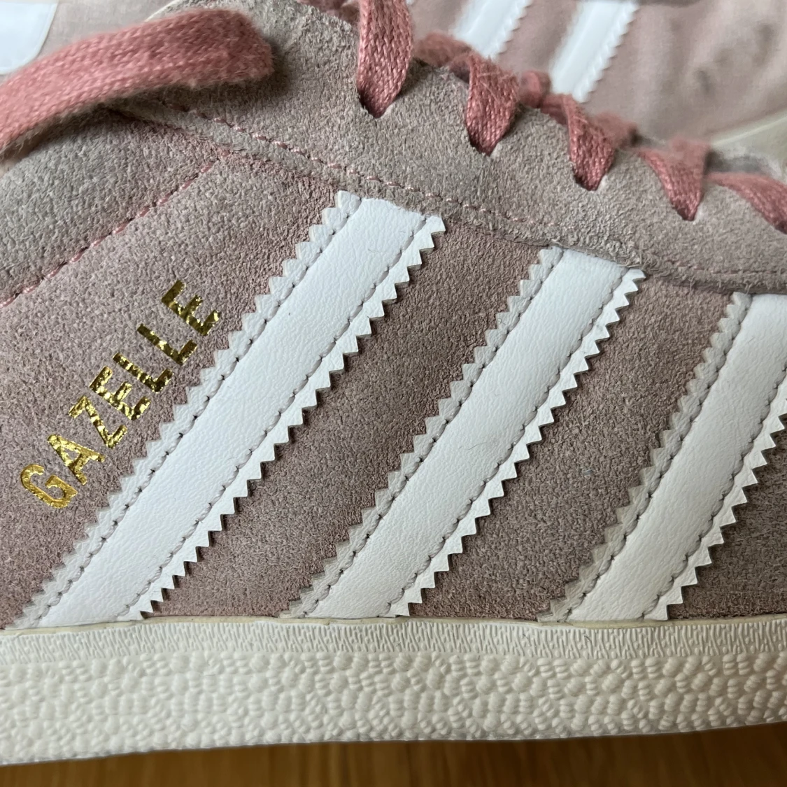 Adidas Gazelle Sneakers - 90