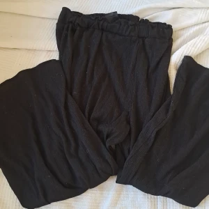 Sköna mjukisbyxor  - Dom är sköna att sova i och att bara ha på sig 