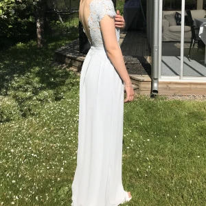 Klänning - En superfin klänning i ljusblått. Använd endast en gång. Från bubbleroom. Strl S. 💙