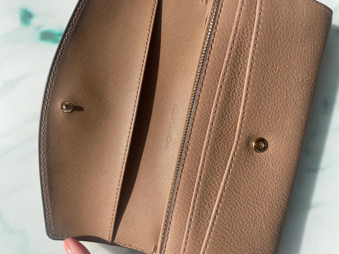 Michael kors plånbok  - 90