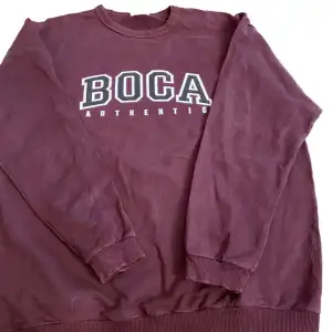 ✅ Vintage Sweatshirt                                                            ✅ Size: Large                                                                                           ✅ Condition: 10/10 