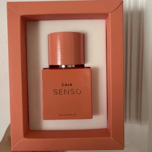 Caia Senso Parfym - Säljer denna parfym som inte är öppnad och kvar i orginalförpackning för 300kr. Ordinarie pris 599kr.
