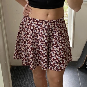 Söt somrig kjol - Använder tyvärr inte