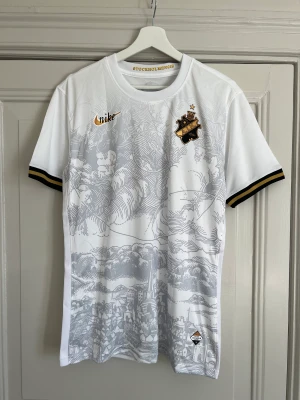 Aik Special Edition tröja. - En rep av den unika AIK special edition matchtröjan från denna säsong. Storlek M
