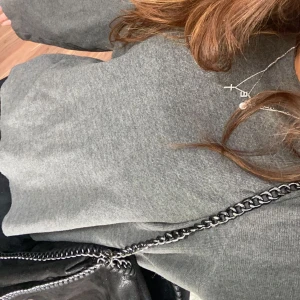 Zara oversize tröja - Helt oanvänd tröja från Zara i stl M❤️‍🔥