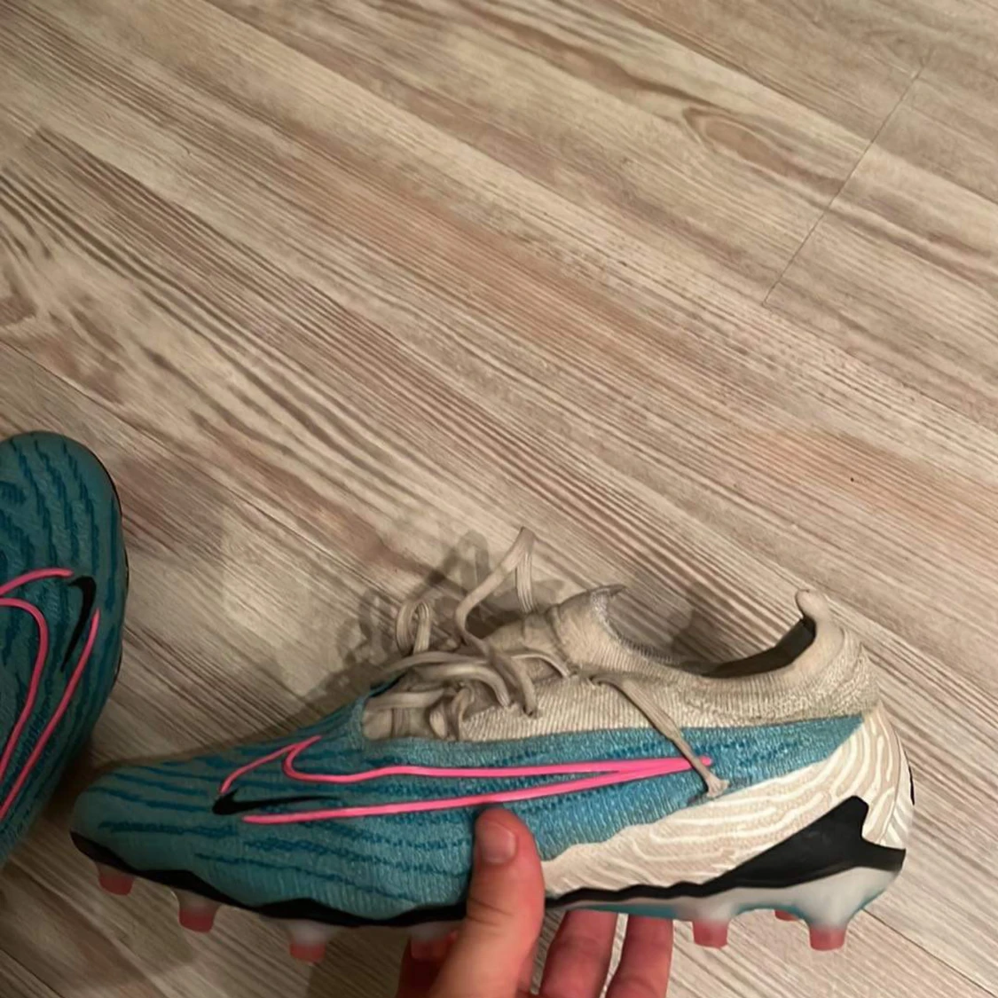 Nike fotbollsskor  - 90