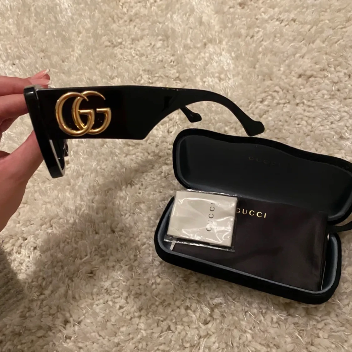 Gucci Solglasögon  - 90