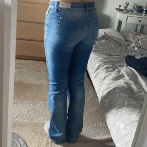 Diesel jeans - Super snygga low waist jeans från Disel som tyvärr är förstora på mig💕