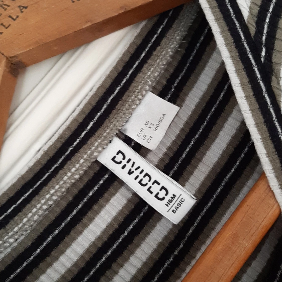 Mag tröja hm strl XS  - 91