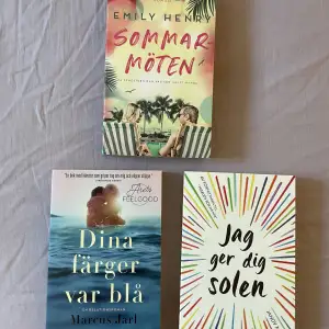Tre böcker på svenska!🩷 Den översta är svenska versionen av ”People we meet on vacation”🩷 40kr styck eller 100kr för alla! Alla böckerna är i nyskick🩷